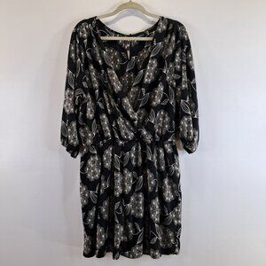 TORRID V Neck Faux Wrap Black Print Elastic Waist Dress Size M